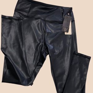 Calia (by Carrie Underwood) shine leggings L new